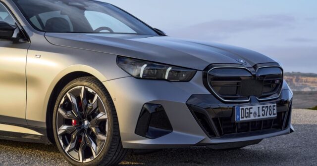 BMW i MxDrive Frozen Pure Grey metallic jpg